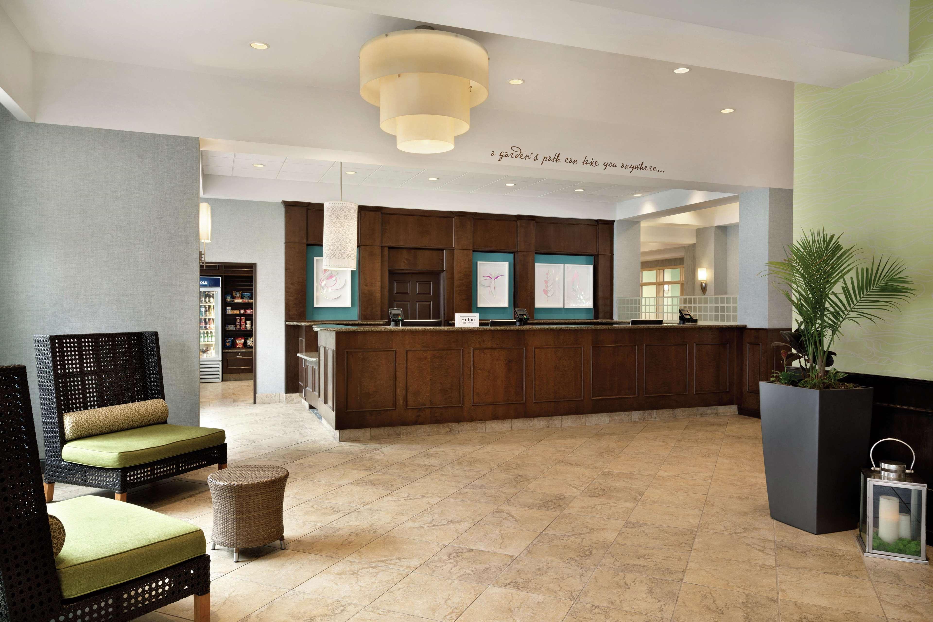 Hilton Garden Inn Вустер Екстер'єр фото