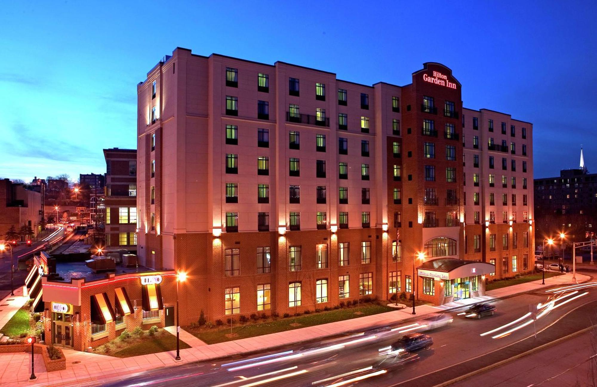 Hilton Garden Inn Вустер Екстер'єр фото